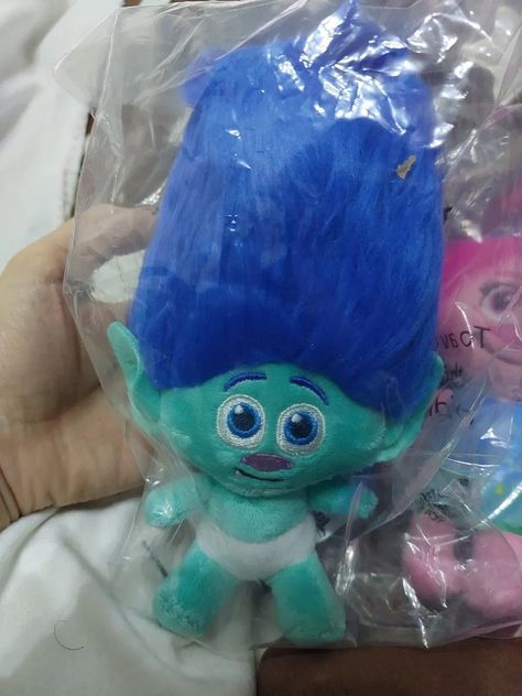 Trolls Party, Trolls 3, Troll Party, Trolls Movie, Miku Hatsune, Childhood Movies, Dreamworks Trolls, Dreamworks Animation, Disney Aladdin