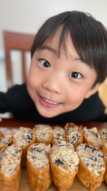 Easy Peasy Jordan on Instagram: "We posted up the Classic Inari sushi recipe a few days ago, so here’s another quick and easy Inari sushi recipe! We love getting these wrappers and making these for lunch or a snack. We found this hijiki (seaweed) rice mix at our local Japanese market. We tried it out and it was gooood! You can also keep Inari sushi simple by just adding sushi rice. For the Inari sushi wrappers (fried tofu pouches), drain them, squeeze out excess liquid, and carefully open th Hijiki Seaweed, Inari Sushi, Seaweed Rice, Sushi Rice Recipes, Sushi Recipe, Kid Chef, Rice Mix, Sushi Time, Sushi Recipes