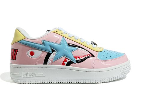 Shoe Concepts, Bapesta Shoes, Fitted Fashion, Bape Shoes, Bape Sta, Ape Bape, Trendy Shoes Sneakers, All Nike Shoes, Pink Men