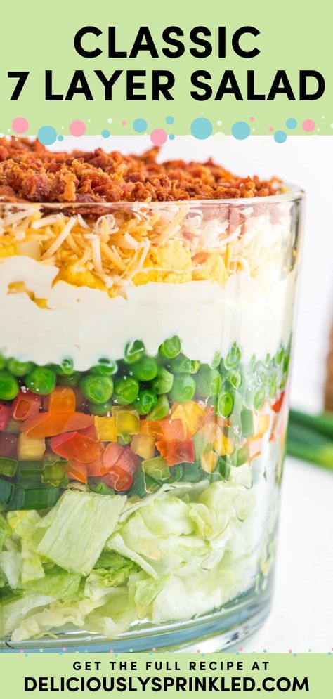 Nothing compares to the classic 7 layer salad recipe! It's a favorite side dish for BBQs. Full of veggies, mayo, bacon, cheese, and more, this easy summer salad is a crowd-pleaser. Save this 4th of July BBq party idea! 7 Layered Salad Recipe, Easy Summer Salad, Desserts Oreo, 7 Layer Salad, Layer Salad, Seven Layer Salad, Layered Salad Recipes, 4th Of July Bbq, Dessert Oreo