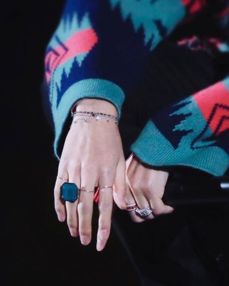 taehyung's ring collection must look STUNNING in his jewelry box or closet or whatever the heck he uses to store that finery of his 
⁣
also, this doubles as a hand appreciation thread so please take the time to appreciate the beauty of kim taehyung's long, slender fingers adorned with the prettiest and most elegant jewels Long Slender Fingers, Taehyungs Hand, Jimin's Hands, Slender Fingers, Hand Pictures, Taehyung Photoshoot, Photoshoot Bts, Lee Jong Suk, Ring Collection