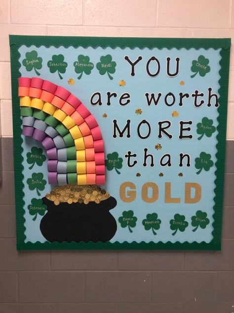 March Bulletin Board, Holiday Bulletin Boards, Work Bulletin Boards, Teacher Bulletin Boards, March Crafts, Birthday Bulletin Boards, Birthday Bulletin, St Patricks Crafts, School Door Decorations