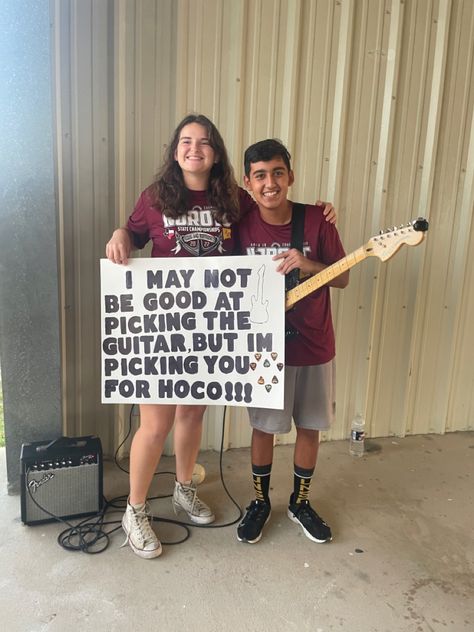 Guitar Sadies Proposal, Guitar Promposal Ideas, Guitar Hoco Proposal, Band Homecoming Proposal, Promposal Ideas For Him, Best Prom Proposals, Asking To Homecoming, Hoco Signs, Sadies Proposal