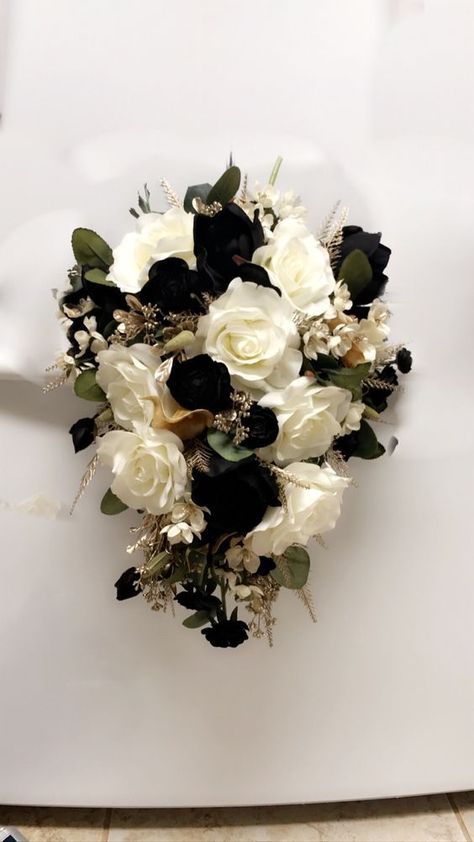 Black Gold White Bouquet Wedding Flowers, Black And Beige Bouquet, Black Gold And White Bouquet, Black White Green And Gold Wedding Flowers, Black And Cream Wedding Bouquet, Black And Gold Wedding Flowers Bridal Bouquets, Black And Neutral Bouquet, Black Rose Bridal Bouquet, Black White Gold Wedding Flowers