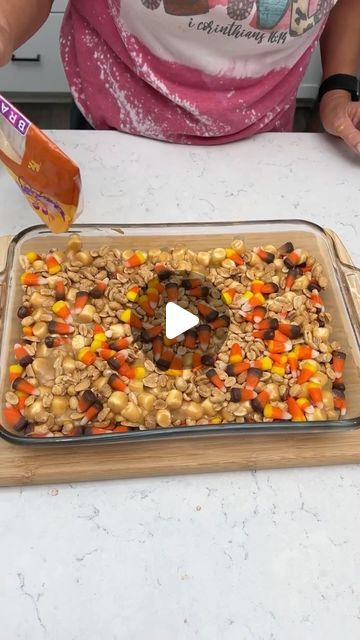 Charles Parks on Instagram: "Candy Corn Casserole" Candy Corn Recipe Desserts, Fall Desserts Kids, Dessert Marshmallow, Candy Corn Desserts, Candy Corn Recipe, Custard Pies, Charles Parks, Pumpkin Eater, Corn Dishes