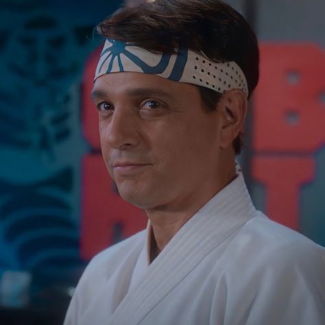 Ralph Macchio Cobra Kai, Aesthetic Karate, Daniel Larusso Cobra Kai, Cobra Kai Daniel Larusso, Cobra Kai Robby Keene, Cobra Kai Characters, Cobra Kai Daniel, Amanda Larusso, Johnny And Daniel