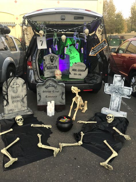 Graveyard Themed Trunk Or Treat, Graveyard Trunk Or Treat Ideas For Cars, Cemetery Trunk Or Treat Ideas, Haunted Trunk Or Treat Ideas, Trunk Or Treat Graveyard Ideas, Cemetery Trunk Or Treat, Halloween Trunk Or Treat Ideas For Cars Scary, Trunk Or Treat Skelton Ideas, Trunk Or Treat Ideas For Cars With Skeletons