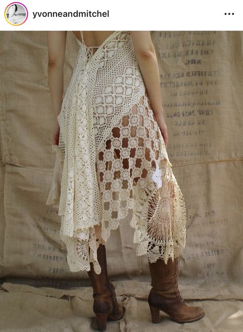 Doily Dress, Upcycle Dress, Fashion Design School, Crochet Triangle, Altered Couture, Boho Hippie Chic, Lace Tablecloth, Fashion Mood Board, Recycled Fashion