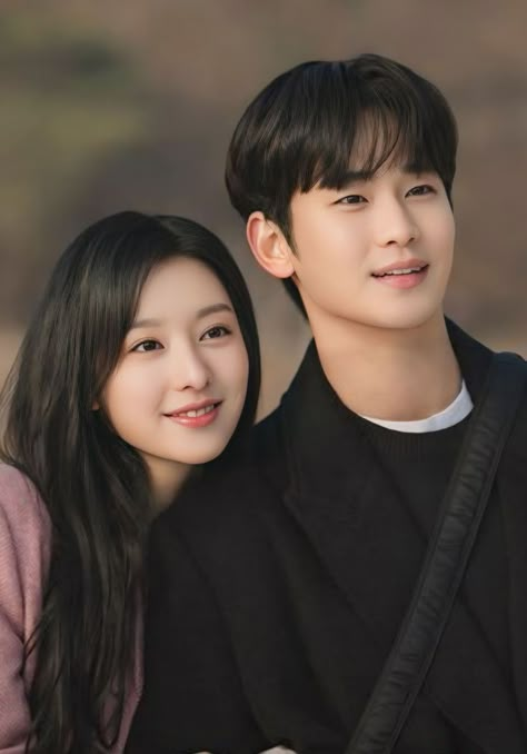 Kim Soo Hyun And Kim Ji Won, Go Back Couple Kdrama, Queen Of Tears Kdrama Wallpaper, Queen Of Tears Wallpaper, Kim Soo Hyun Wallpaper, Queen Of Tears Kdrama, Queen Of Tears, Kdrama Pictures, Kdrama Couples