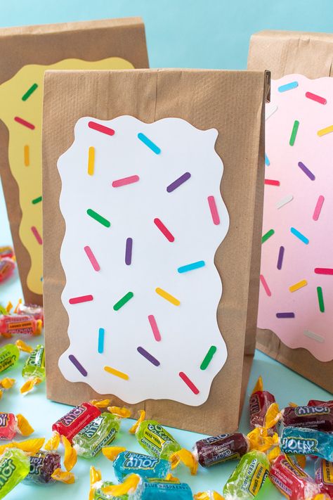 DIY Pop Tart Treat Bags | Club Crafted Pop Tart Birthday Party, Candyland Birthday Party Favors, Two Sweet Birthday Party Favors, Two Sweet Party Favors, Preschool Birthday Treats, Birthday Gifts Easy, Diy Party Bags, Donut Themed Birthday Party, Party Favor Ideas