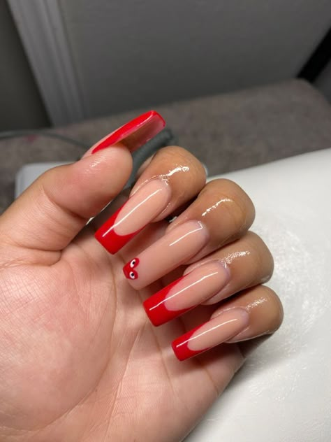 Cute Long Acrylic Nails Ideas Simple, Cdg Nails Acrylic, Red Vday Nails, Square Acrylic Nails Red, Long Simple Acrylic Nails, Long Red Nail Ideas, Aclyric Nails, Red Acrylic Nails Ideas, Valentines Day Nails Baddie