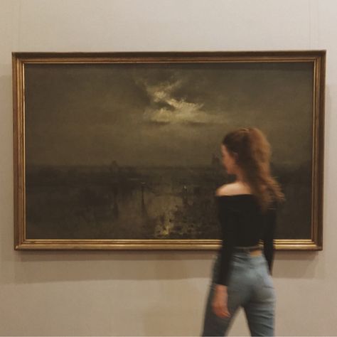 Gallery Outfit, Art Gallery Outfit, Museum Aesthetic, Parisian Life, Wild Child, Aesthetic Photography, Aesthetic Girl, Photography