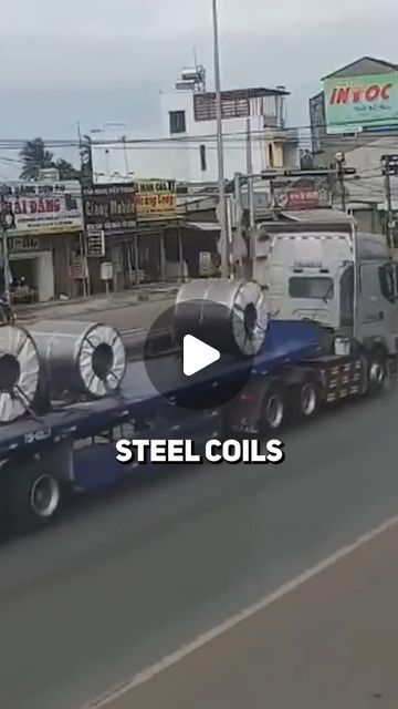 Giant Truck, Giant People, Wow Video, Coils, Trucks