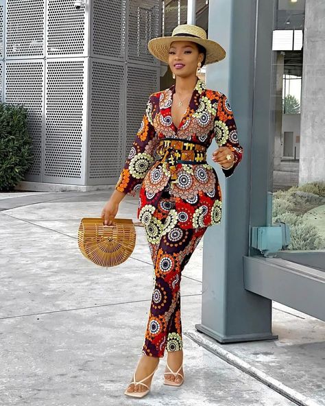 Ankara Suits For Women Classy, Elegant Ankara Styles For Women, Trouser Ankara Styles For Women, Ankara Jackets Blazers For Women, Jumpsuit Ankara, African Jacket, Ankara Suit, African Jumpsuit, African Gowns