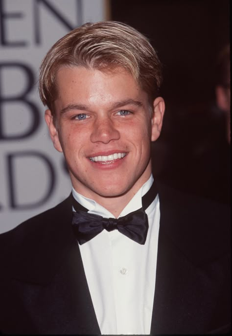 Matt Damon's Smile Has Been Making Us Swoon For Over 28 Years Jason Bourne, Movie Actors, 90s Men, Outdoors Tattoo, Matt Damon, Magic Aesthetic, Jason Statham, The Expendables, Ben Affleck