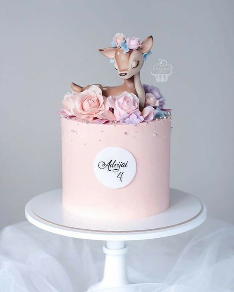 Bambi Cake, 4de Verjaardag, Deer Cakes, Baby First Birthday Cake, Cake Party, Beautiful Birthday Cakes, Baby Birthday Cakes, 2 Birthday