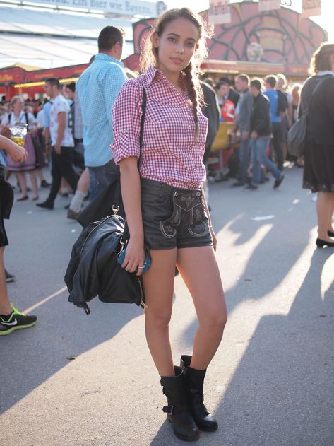 OLYMPUS DIGITAL CAMERA Casual Oktoberfest Outfit, Octoberfest Outfits Diy, Oktoberfest Women Outfit, Octoberfest Outfits Women, German Outfits Women, Oktoberfest Outfit Women Casual, Oktoberfest Outfit Women, Octoberfest Outfit, Octoberfest Outfits