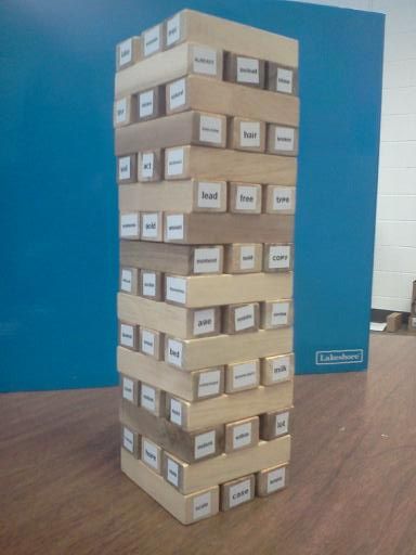 High frequency word Jenga.  Label the ends of Jenga pieces with high frequency words (math facts, colors, numbers, shapes) and have the kids read them as they play! Sight Word Jenga, High Frequency Word Games, Art Games For Kids, Teacher Info, First Grade Phonics, Daily Five, Math Problem, Vocabulary Games, Teaching Letters