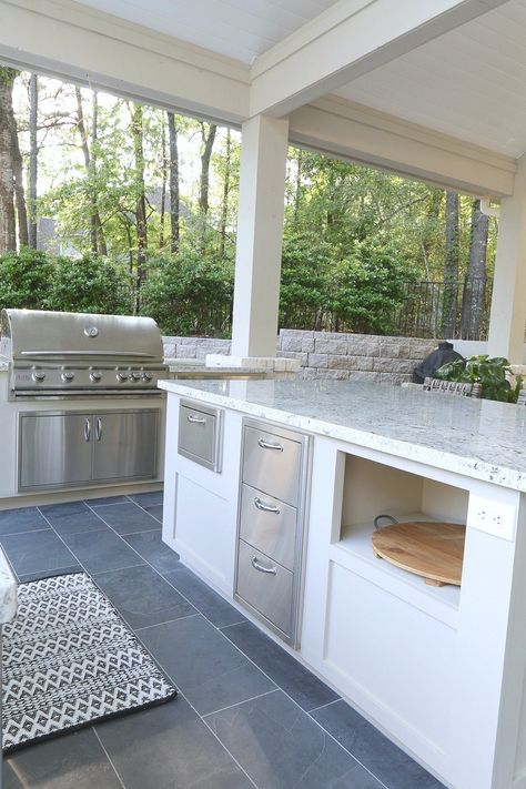 Outdoor Kitchen Stucco, Café Kitchen, Timeless Exterior, Bar Pictures, Stucco Wall, Grilling Area, Outdoor Glider, Adirondack Furniture, Kitchen Logo