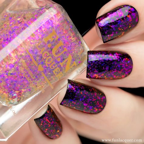 Amethyst is a 100% iridescent color shifting flakies topper that shifts through purple, pink, blue, orange and everything in between. Pretty Valentines, Unicorn Topper, Fun Lacquer, Iridescent Color, Orange Christmas, Nail Art Disney, Shine Nails, F U, Vintage Inspired Wedding