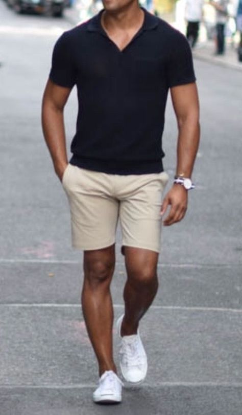 Casual Shorts Outfit, Relaxing Summer, Mens Shorts Outfits, Mens Summer Outfits, Mens Casual Outfits Summer, Stylish Men Casual, Cruise Outfits, Summer Getaway, Mode Casual