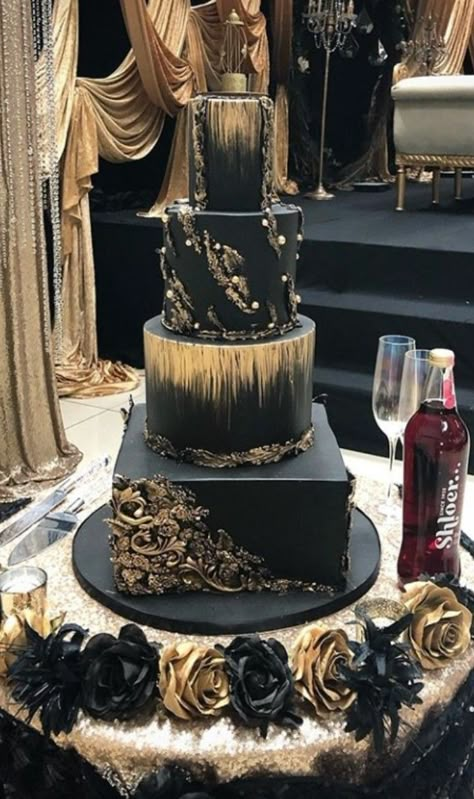 Black And Gold Three Tier Cake, Black And Gold Cake Wedding, Black And Gold Wedding Cakes Elegant, 3 Tier Black And Gold Cake, Quinceanera Cakes Black And Gold, Black And Gold Quinceanera Cake, Black And Gold Masquerade Cake, Black And Gold Wedding Aesthetic, Black And Gold Cake Table