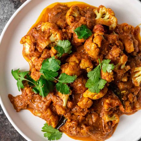 Cauliflower Masala, Gobi Curry Recipe, Cauliflower Bhaji Recipe, Gobi Masala, Cauliflower Gobi, Cauliflower Masala Curry, Cauliflower Curry Recipes Indian Foods, Cauliflower Curry Recipes, Gobi Recipe