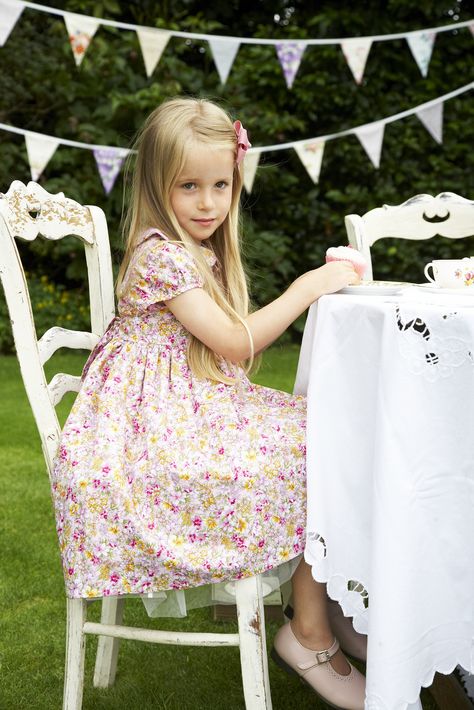 'Martha" a charming tea party dress by Lulu and Flo Party Dress Aesthetic, Tea Party Dresses, Vintage Frocks, Spring Tea Party, Party Dress Inspiration, Outfit Ideas For Church, Latina Outfit, Toddler Party Dress, Vintage Party Dresses