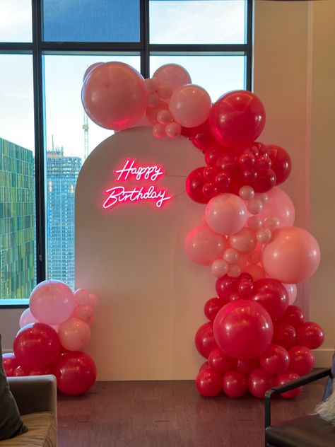 Step into a Dreamy Pink Wonderland! 🎈✨ Celebrate a magical birthday with our enchanting setup featuring a stunning white panel backdrop adorned with an array of mesmerizing pink balloons in various shades. The atmosphere is brought to life with a captivating pink neon signage that adds a touch of glam and excitement to the festivities. Get ready for an unforgettable celebration surrounded by the sweetest hues of pink, creating the perfect backdrop for cherished memories and joyful moments. Come Pink Picture Backdrop, Pink Decorations For Birthday, Birthday Panel Backdrop, Pink Backdrop Party, Back Drop Ideas For Birthday Party, 18th Backdrop Ideas, Pink Birthday Party Setup, Pink Birthday Backdrop Ideas, Pink Ballon Arrangement Birthday