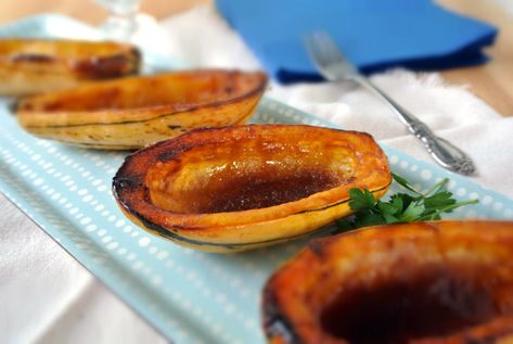 Hatch Delicata Squash Autumn Squash Recipes, Baked Delicata Squash, Roasting Squash, Homemade Chile, Spicy Butter, Delicata Squash Recipe, Roasted Delicata Squash, Hatch Chiles, Chile Recipes