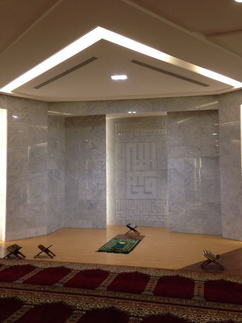 . Islamic Prayer Room, Meditation Room Decor Spiritual, Interior Masjid, Praying Room, Sacred Room, Modern Mosque, Muslim Prayer Room Ideas, Minimalist Concept, Spiritual Room