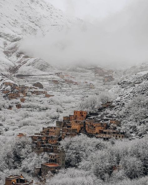 Morocco Mountains, Day Trips From Marrakech, Rent Car, Morocco Marrakech, Atlas Mountains Morocco, Marrakesh Morocco, Car Rentals, Mountain Village, The Atlas