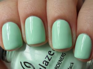 mint <3 Mint Green Nail Polish, Mint Green Nails, Palm Tree Nails, Mint Nails, Glaze Nail Polish, China Glaze Nail Polish, Nails Pastel, Pastel Easter, Green Nail Polish