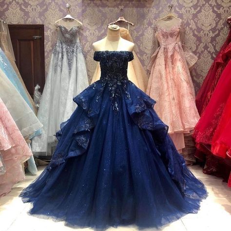 Dark Blue Dress Sweet 16, Navy Blue Debut Gown, Black And Blue Ball Gown, Navy And Gold Quinceanera Dresses, Midnight Quinceanera Dresses, Dark Navy Blue Quinceanera Dresses, Quinceanera Dresses Midnight Blue, Debut Dresses Filipino Blue, Navy Blue Quince Dresses Quinceanera