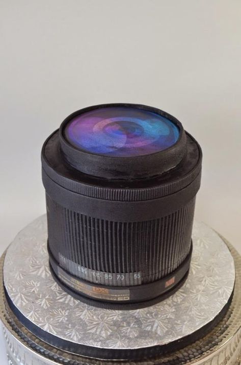 Photograph Cake Ideas, Camera Cake Ideas Photographers, Photographer Cake Ideas, Photography Cake Camera, Cake For Photographer, Camera Cake, Double Barrel Cake, Camera Cakes, Novelty Cake