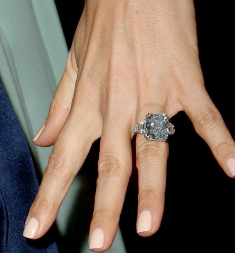 Why JLo's $1.2m engagement ring from Ben Affleck was extra special | HELLO! Jennifer Lopez Engagement Ring, Big Engagement Rings Expensive Unique, Big Engagement Rings Expensive, Unique Diamond Rings Classy, Engagement Rings Expensive, Jlo Engagement Ring, Big Diamond Wedding Rings, Expensive Diamond Engagement Rings, Most Expensive Diamond Ring