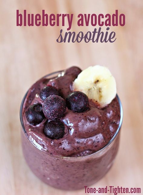 Blueberry Avocado Smoothie, Avocado Smoothie Recipe, Blueberry Smoothie Recipe, Avocado Dessert, Green Smoothie Recipe, Blueberry Smoothie, Healthy Blueberry, Yummy Smoothie Recipes, Easy Blueberry