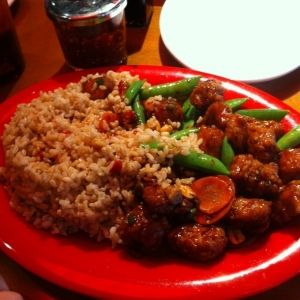 Kung Pao Chicken-This was great! I added snap peas/carrots and used fresh ginger with extra garlic. Nice and spicy! Pei Wei Fried Rice Recipe, Pei Wei Kung Pao Chicken Recipe, Pei Wei Recipes, Pei Wei, January Recipes, Monday Dinner, Kung Pao Chicken Recipe, Asian Meals, Sesame Chicken Recipe