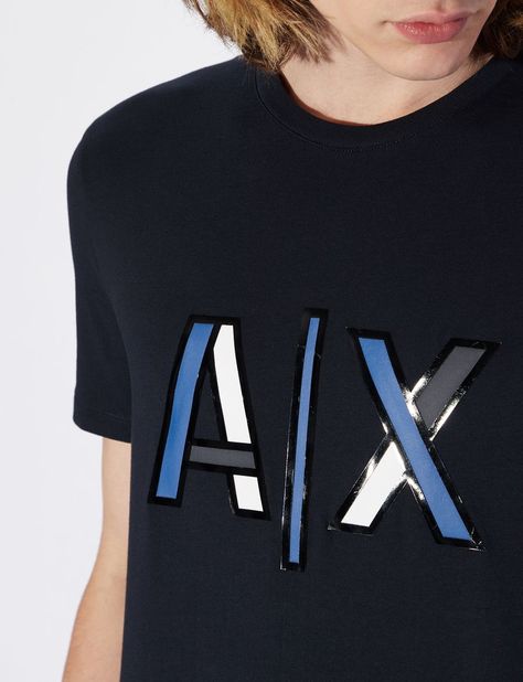 Armani Tshirt, Armani Exchange Men, Logo T, Style Basic, Logo Tee, Embroidery Patches, Armani Exchange, Logo Tees, T Shirt For Men