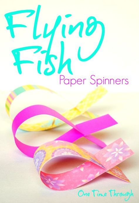 Paper Spinners, Palm Sunday Crafts, Flying Fish, Fish Crafts, Stem Activities, Creative Activities, Summer Crafts, School Crafts, Craft Activities