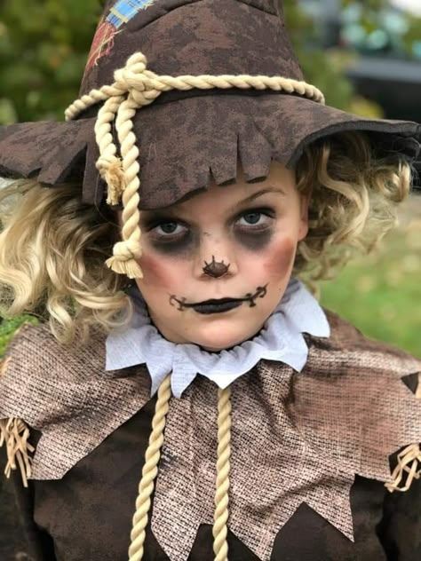 Scarecrow Witch Costume, Scarecrow Ideas Costume, Creepy Scarecrow Makeup, Girls Scarecrow Costume, Kids Scarecrow Costume, Scarecrow Costume Women, Farmer Halloween Costume, Scary Scarecrow Costume, 2022 Costumes