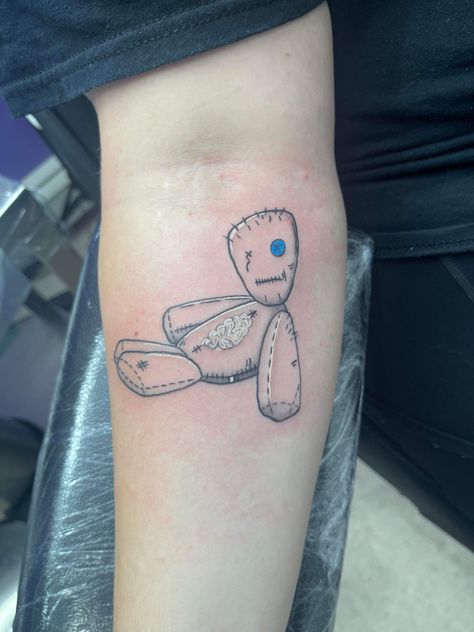 korn, issues doll tattoo Highly Suspect Tattoo, Korn Issues Doll Tattoo, Korn Doll Tattoo, Korn Issues Tattoo, Korn Tattoo Ideas, House Of 1000 Corpses Tattoo, Niall Tattoo, System Of A Down Tattoo, Korn Tattoo