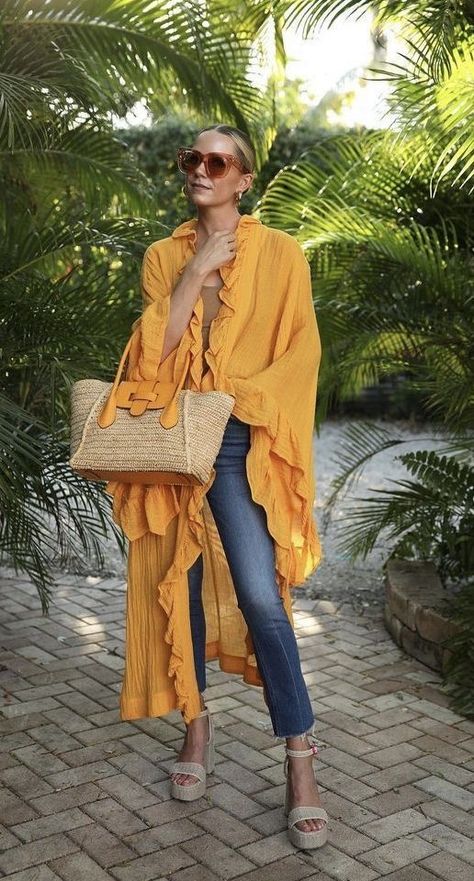 Spring Outfits Boho, Look Boho Chic, Bag Clothes, Cozy Dress, Boho Style Outfits, Estilo Boho Chic, Ageless Style, Boho Glam, Fur Bag