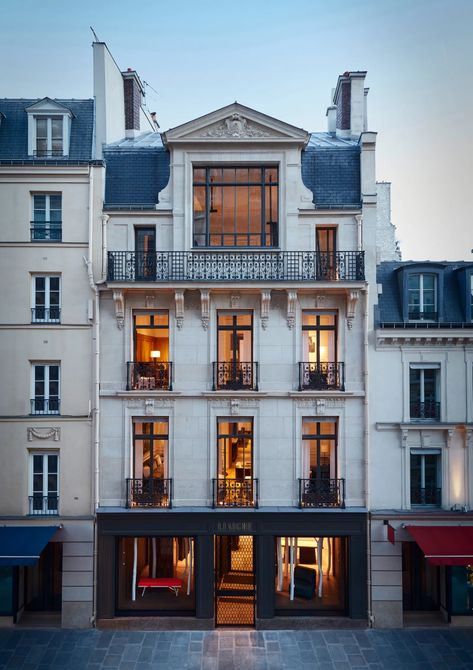 With Its New Paris Flagship, Liaigre Looks Ahead | Architectural Digest Christian Liaigre, French Interior Design, Luxury Furniture Brands, Contemporary Apartment, French Interior, Classical Architecture, New Paris, Interior Design Companies, Architectural Digest