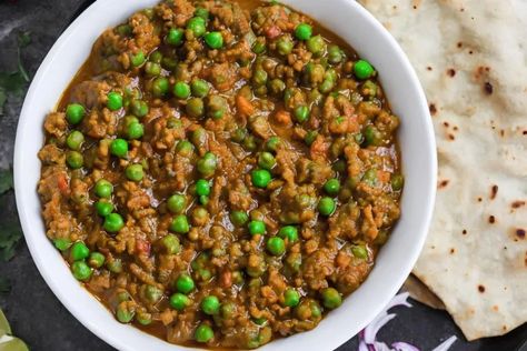 Keema Curry Recipe, Keema Curry, Great Dinner Recipes, Curry Night, Meat Dish, Garlic Naan, Ground Lamb, Vegetable Curry, Minced Meat