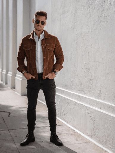 Suede Jacket Outfits for Men | 34 Ways to Wear Suede Jackets Brown Suede Jacket Outfit, Brown Leather Jacket Outfit, Suede Jacket Outfit, Suede Jacket Men, Leather Jacket Outfit Men, Leather Jacket Men Style, Classy Suits, Outfits Hombre, Lambskin Leather Jacket