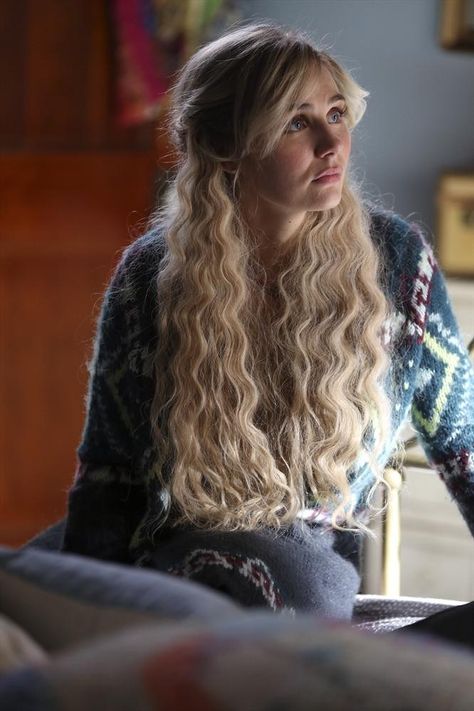 Nashville Series, Nashville Cast, Nashville Photos, Charles Esten, Cowgirl Princess, Rapunzel Aesthetic, Clare Bowen, Nashville Show, Nashville Tv Show