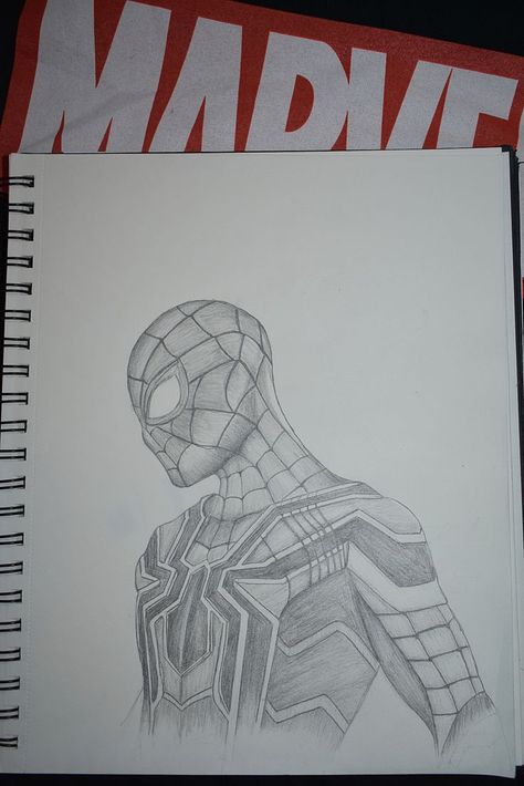 Marvel Drawings Iron Man, Spiderman Drawings Pencil, Easy Avengers Drawings, Spiderman Drawing Sketches Pencil, Avengers Drawing Ideas, Simple Marvel Drawings Easy, Iron Man Sketch Easy, Marvel Pencil Drawings, Spiderman Pencil Sketch