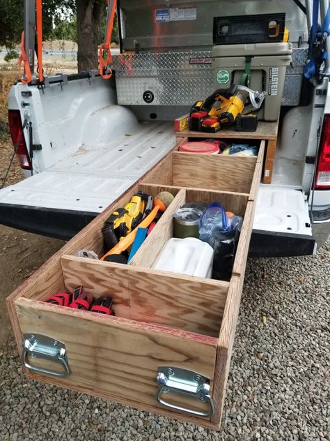 Work Van Drawers, Van Drawers Storage Ideas, Truck Bed Drawers Diy, Truck Bed Storage Diy, Organizer Ideas Diy, Truck Bed Storage Drawers, Truck Bed Organizer, Truck Bed Drawers, Diy Truck Bedding