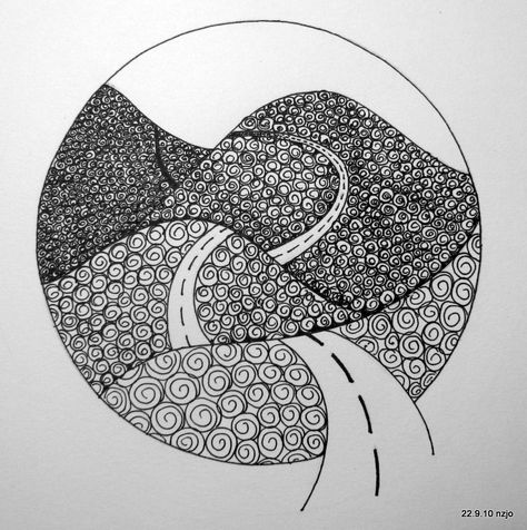 Exercise in Tedium!! | A one tangle wonder. I was exploring … | Flickr - Photo Sharing! Small Easy Drawings, Super Easy Drawings, Zantangle Art, Cool Doodles, Doodle Inspiration, White Drawing, Zentangle Drawings, Desenho Tattoo, Doodles Zentangles